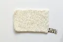 Colignon_vanessa-design_for_resilience_tampon-a-recurer_gant-eponge-nettoyage-naturelle_40B9049.webp